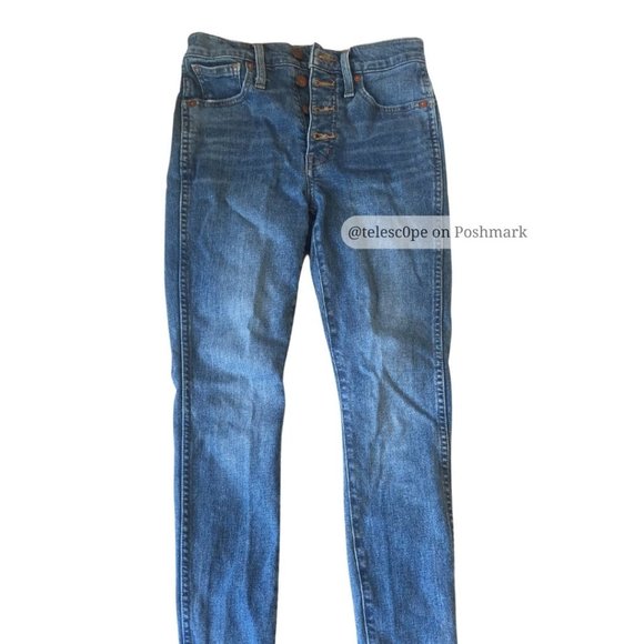 SOLD Madewell 10" Petite High-Rise Skinny Jeans in Dewitt Wash - Picture 3 of 8